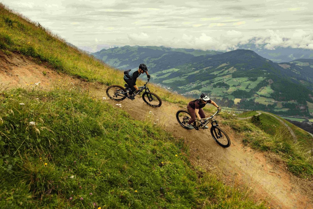 berg- Wander-Sportausrüstung © INTERSPORT Austria